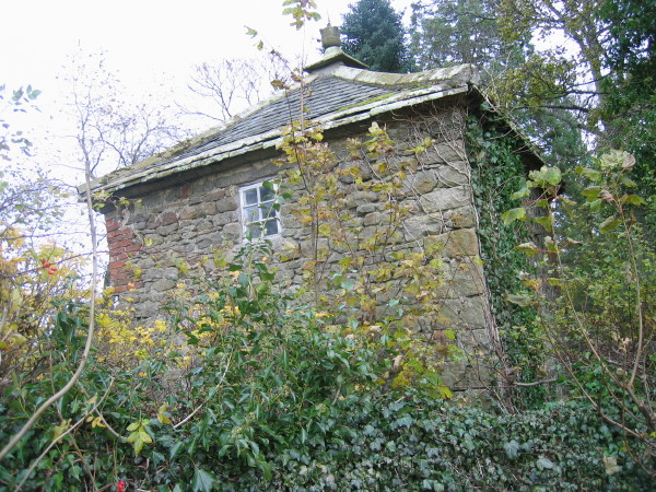Summer House and Dovecote, Wester Hall