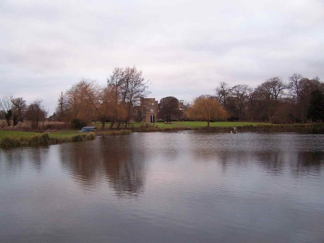 Lake Tollerton Hall © Geoff Pick Geograph Britain And Ireland