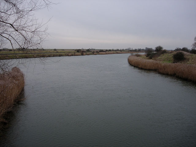 man-made-waterways-hugh-venables-geograph-britain-and-ireland