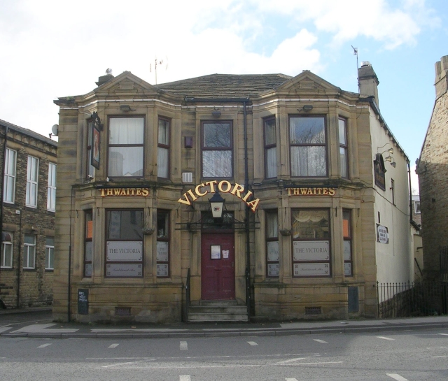 The Victoria Bradford Road Betty Longbottom Cc By Sa 2 0