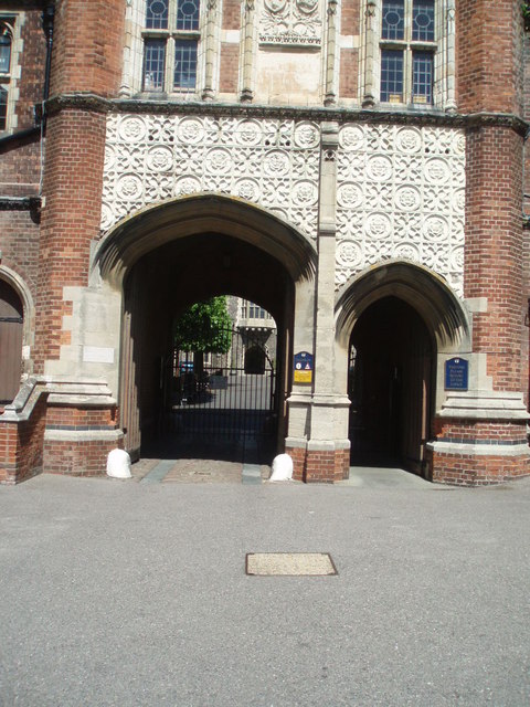 Entrance To Brighton College Paul Gillett Cc By Sa 2 0 Geograph