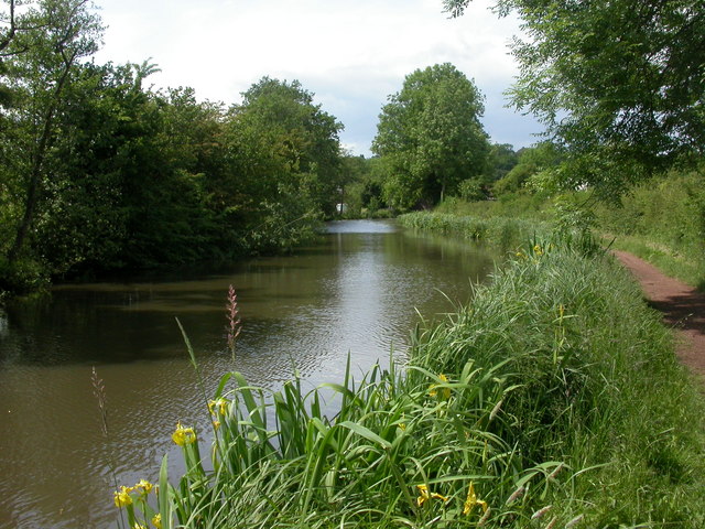 Alvechurch, Canal © Mike Faherty :: Geograph Britain And Ireland