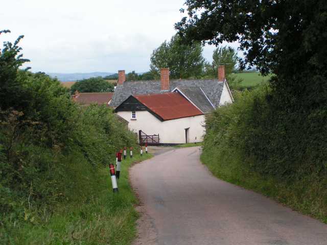 Near The Outskirts Of Woodbury Rob Purvis Cc By Sa 2 0 Geograph