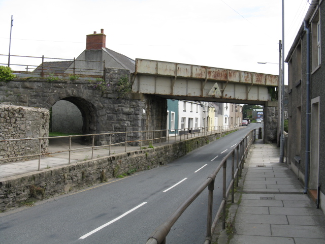 Railway Overbridge At Pembroke Station © Peter Whatley Cc-by-sa/2.0 ...