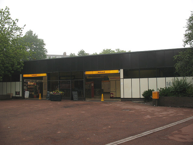 Jesmond Metro Station