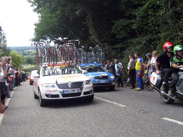 5 bikes on roof rack