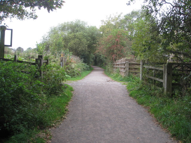 Sett Valley Trail Path Crossing Alan Heardman Cc By Sa 2 0