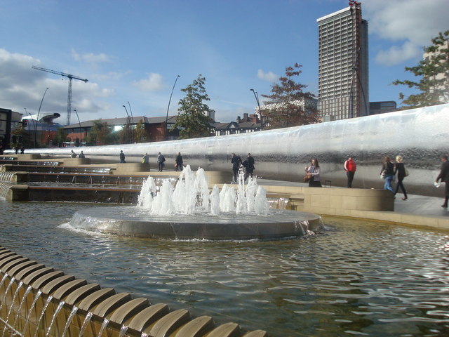 Sheffield Station Fountain