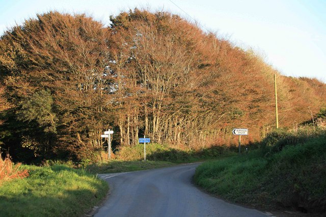 Road Junction For St Pinnock Roger Geach Cc By Sa 2 0 Geograph