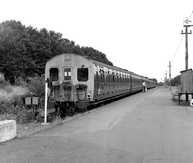 Epsom Downs Station