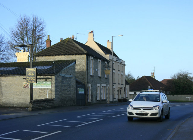 2010 : The Crown, Saltford \u00a9 Maurice Pullin :: Geograph Britain and Ireland