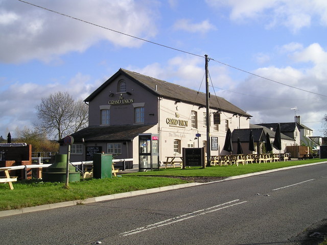 Grand Union Pub