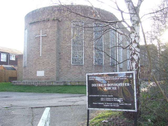 Dietrich-Bonhoeffer-Kirche