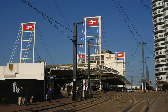 croydon train station