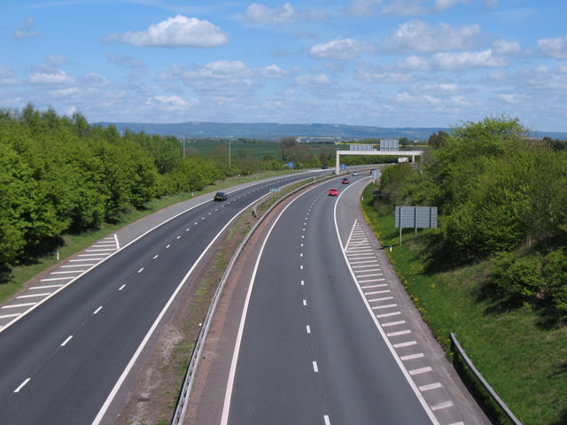 motorway-slip-road-at-dishforth-gordon-hatton-cc-by-sa-2-0