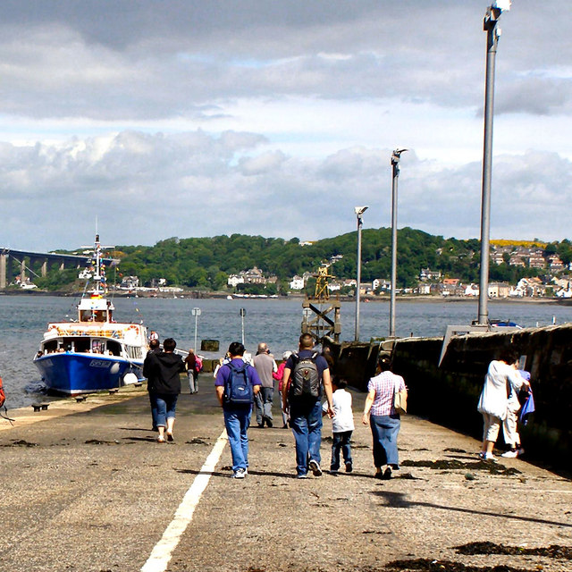 Hawes Pier © David Dixon Cc By Sa20 Geograph Britain And Ireland