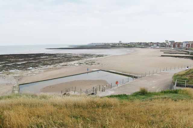 St Mildred's Bay © Oast House Archive Cc-by-sa 2.0 :: Geograph Britain 