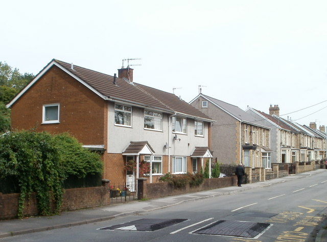 Western Edge Of Lewis Street Ystrad Jaggery Cc By Sa 2 0