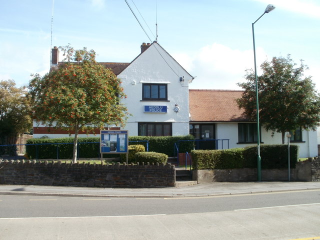 Caldicot Police Station © Jaggery Cc-by-sa 2.0 :: Geograph Britain And 