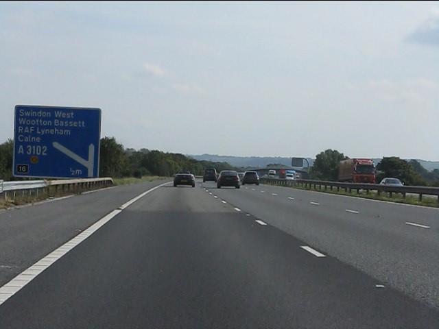 M4 Motorway - Half-mile To Junction 16, © J Whatley Cc-by-sa 2.0 