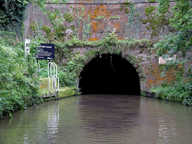 Wast Hill Tunnel near King's Norton,... © Roger Kidd cc-by-sa/2.0