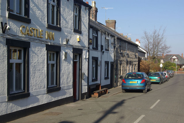 Castle Street, Rhuddlan © Stephen Mckay Cc-by-sa 2.0 :: Geograph 