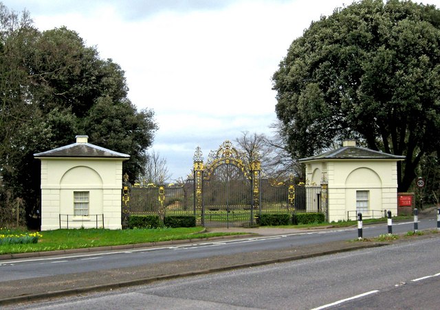 clandon-park-s-golden-gates-merrow-p-l-chadwick-geograph