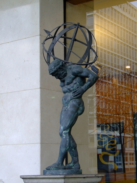 Atlas Sculpture © Thomas Nugent :: Geograph Britain And Ireland