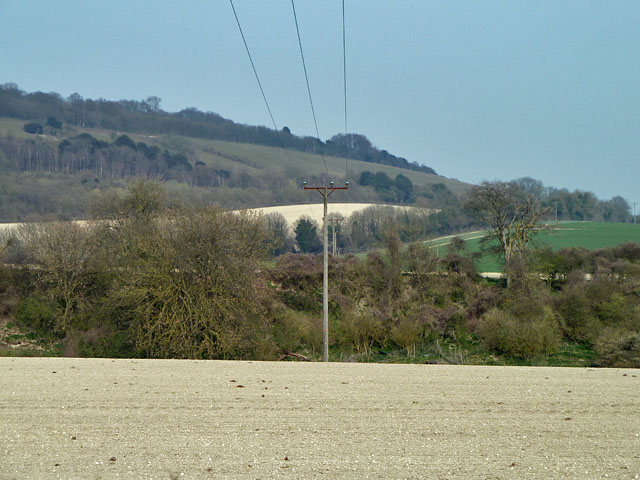 Low voltage power line © Robin Webster :: Geograph Britain and Ireland