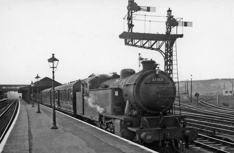 A Local Train To Derby About To Leave Ben Brooksbank Cc By Sa 2 0