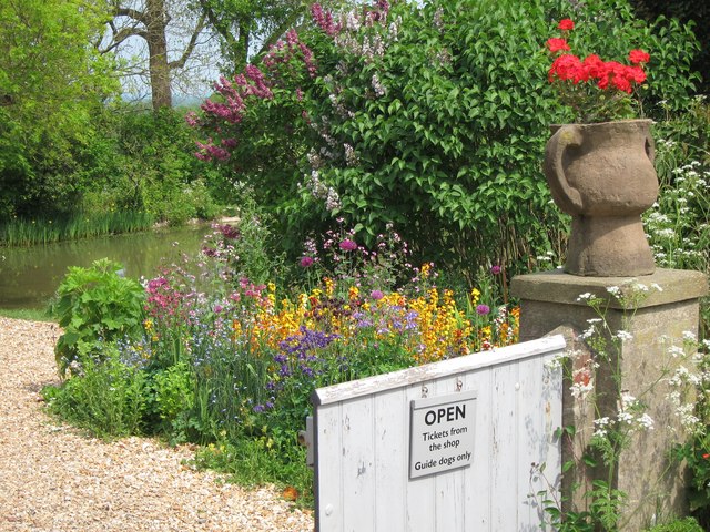 Charleston garden entrance gate \u00a9 Oast House Archive cc-by-sa\/2.0 :: Geograph Britain and Ireland