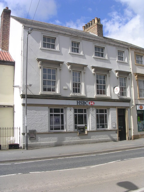 Hsbc Bank High Street Betty Longbottom Cc By Sa Geograph