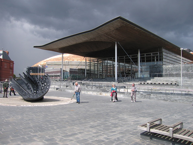 Y Senedd