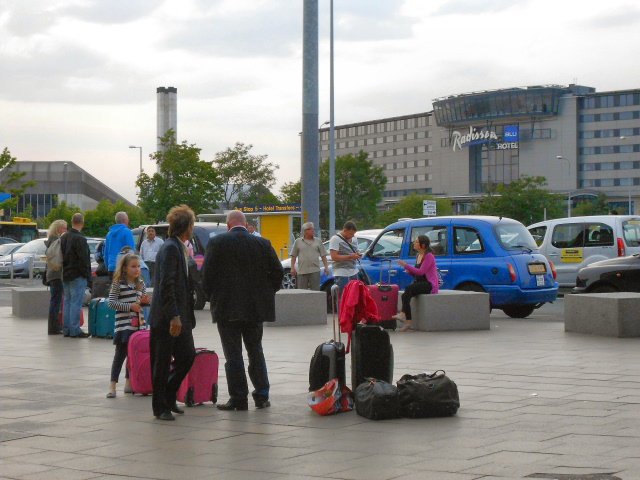 Manchester Airport Arrivals