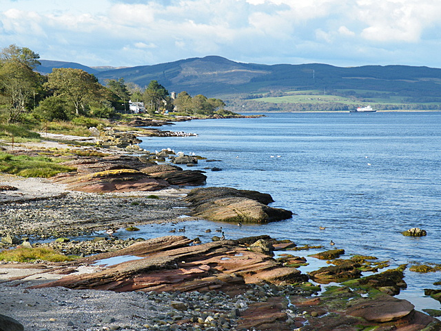 The Shore At Ascog Anne Burgess Cc By Sa Geograph Britain And