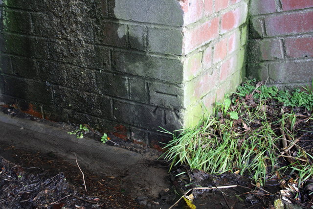 Benchmark On Former Railway Bridge Mill Roger Templeman Cc By Sa