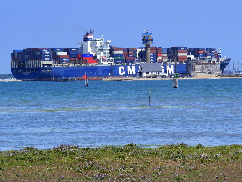 Calshot Spit From Fawley Power Station Gillian Thomas Cc By Sa 2 0