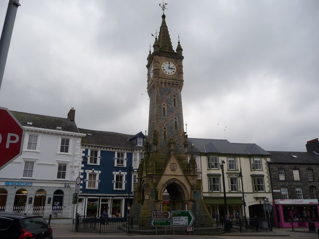 The Clock Tower, Machynlleth © Jeremy Bolwell Cc-by-sa/2.0 :: Geograph ...