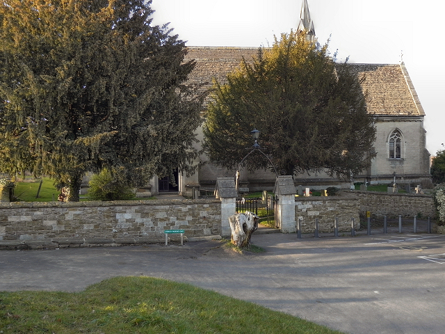 St Bartholomew's Church, Lower Cam © David Dixon cc-by-sa/2.0 :: Geograph Britain and Ireland