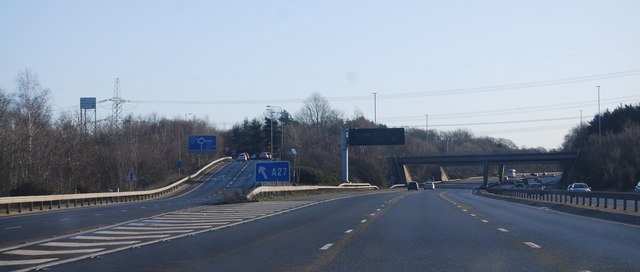 Junction 9, M27 © N Chadwick :: Geograph Britain and Ireland