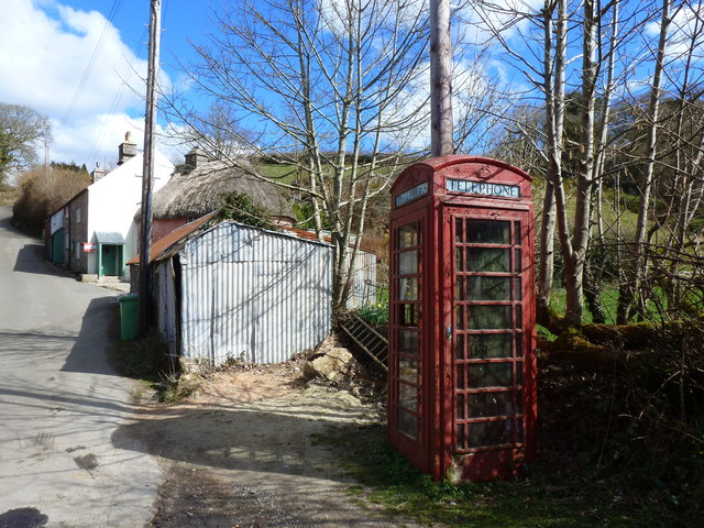 Telephone Box At Ponsworthy Ruth Sharville Cc By Sa Geograph