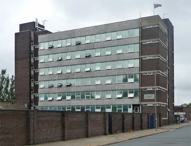 Police station, Smithdown Lane,... © Stephen Richards cc-by-sa/2.0