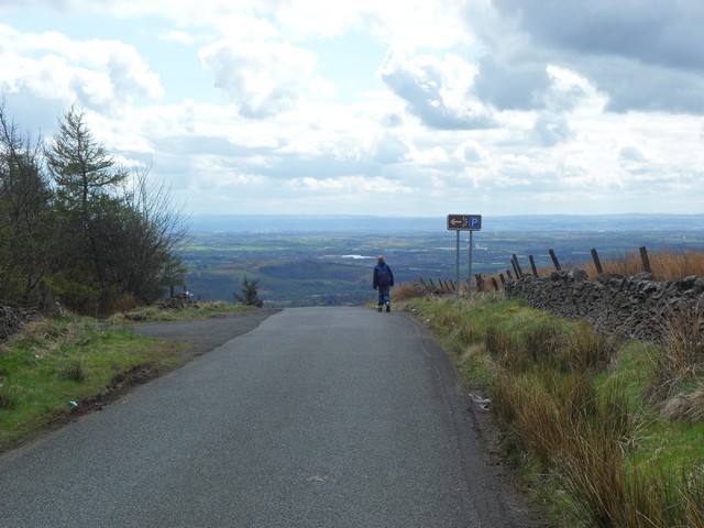 Tak Ma Doon Road At The Viewpoint Stephen Sweeney Geograph Britain