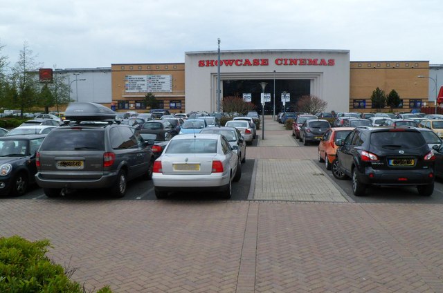 showcase-cinemas-dudley-jaggery-cc-by-sa-2-0-geograph-britain-and