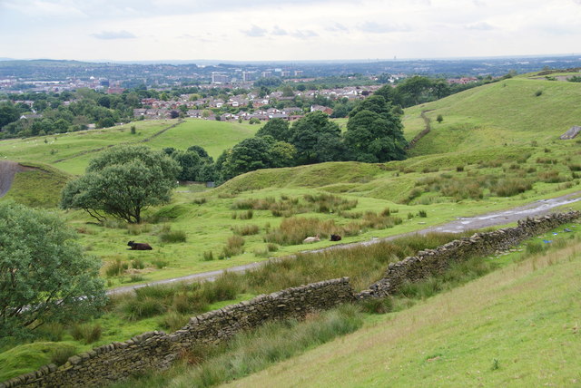 Hillside Below Brownhouse Wham Reservoir Bill Boaden Cc By Sa