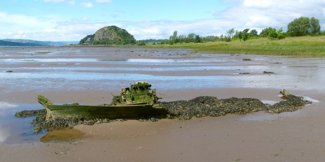 The shore at Dumbarton East пїЅ Lairich Rig Geograph Britain and Ireland pic image