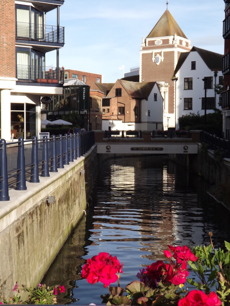 Hogsmill River Central Kingston Colin Smith Cc By Sa 2 0 Geograph