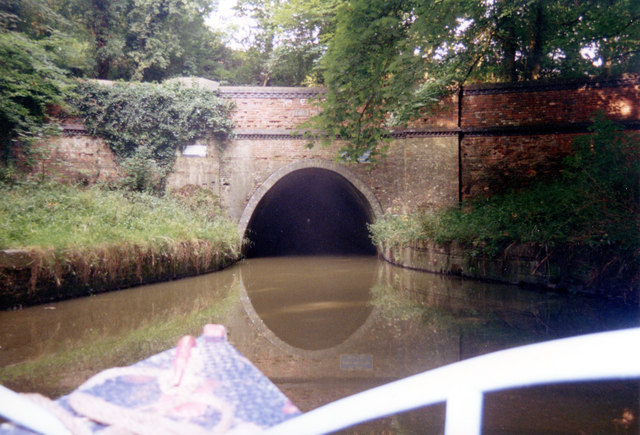 Husbands Bosworth Tunnel, Grand Union © Jo Turner :: Geograph 