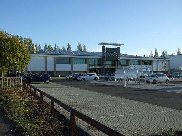 M & S, Brotherhood Retail Park © JThomas cc-by-sa/2.0 :: Geograph