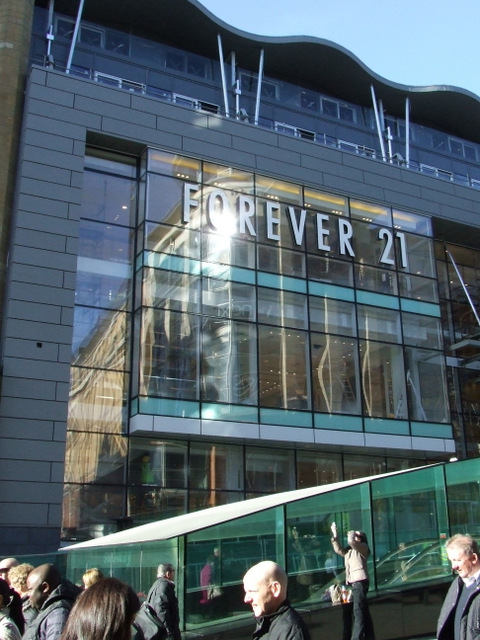 Forever 21 (C) Thomas Nugent :: Geograph Britain and Ireland
